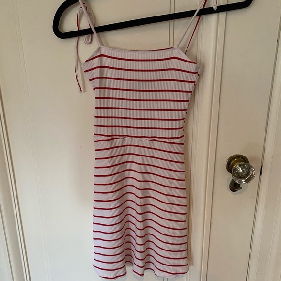 Reformation Annette Striped Red & White Mini Dress - Picture 3 of 8